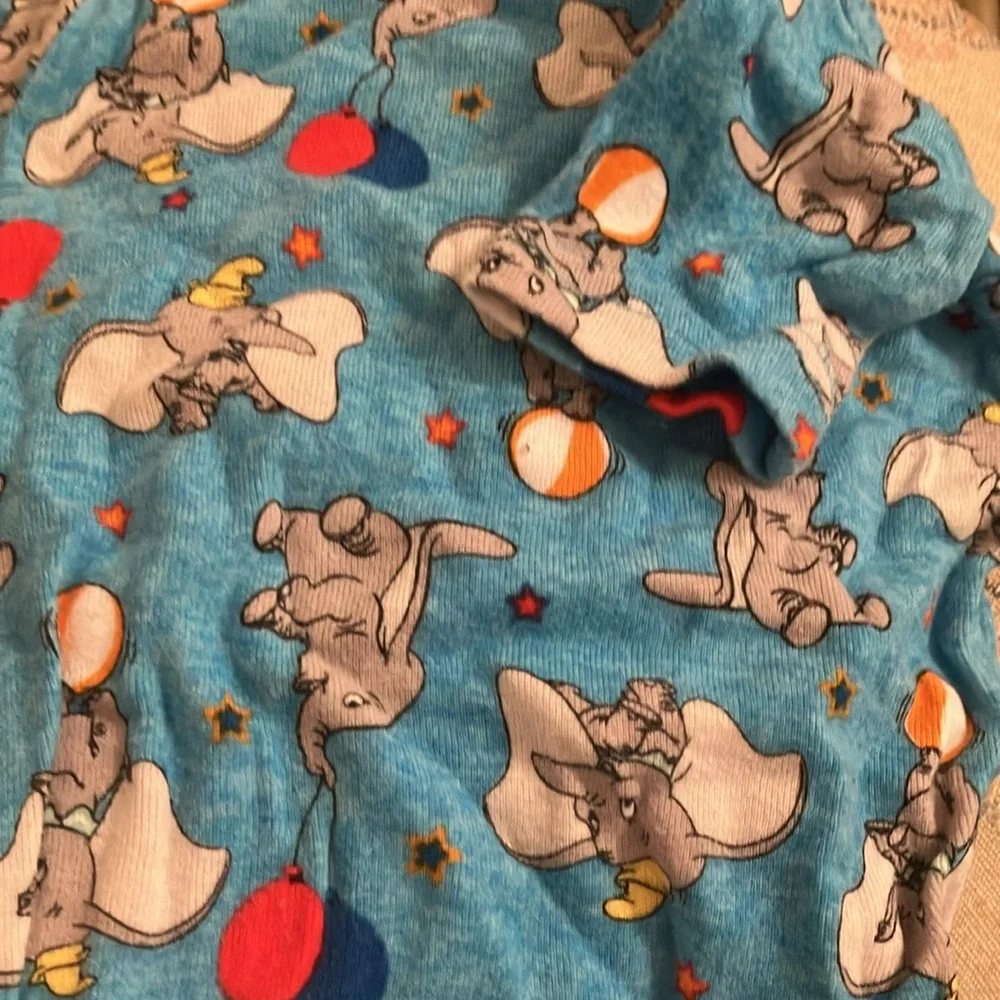 Disney this top